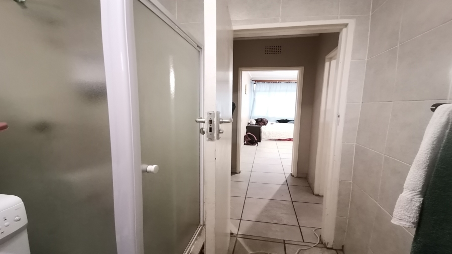 1 Bedroom Property for Sale in Potchefstroom North West
